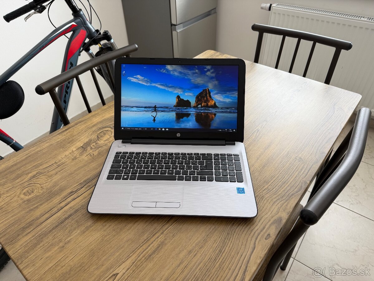 WIN 10/HP/Laptop/8GB RAM/500GB HDD/intel HD Grafika - 2