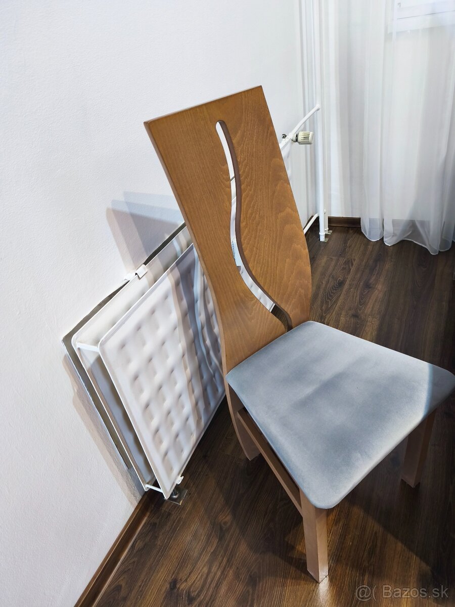 Jedálenské stoličky - 2