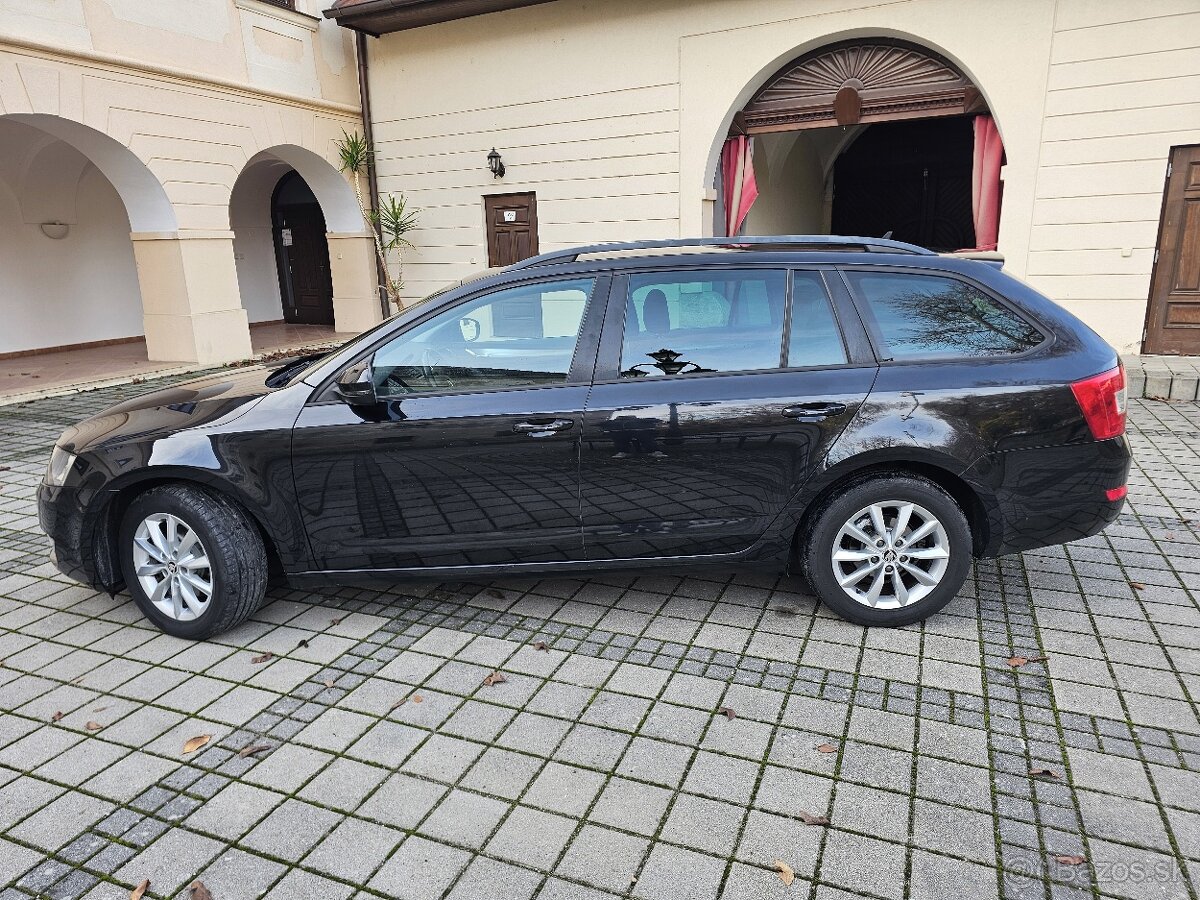 Škoda Octavia Combi 2.0 TDI DSG F1 Ambition Navi DVD Orig.KM - 2