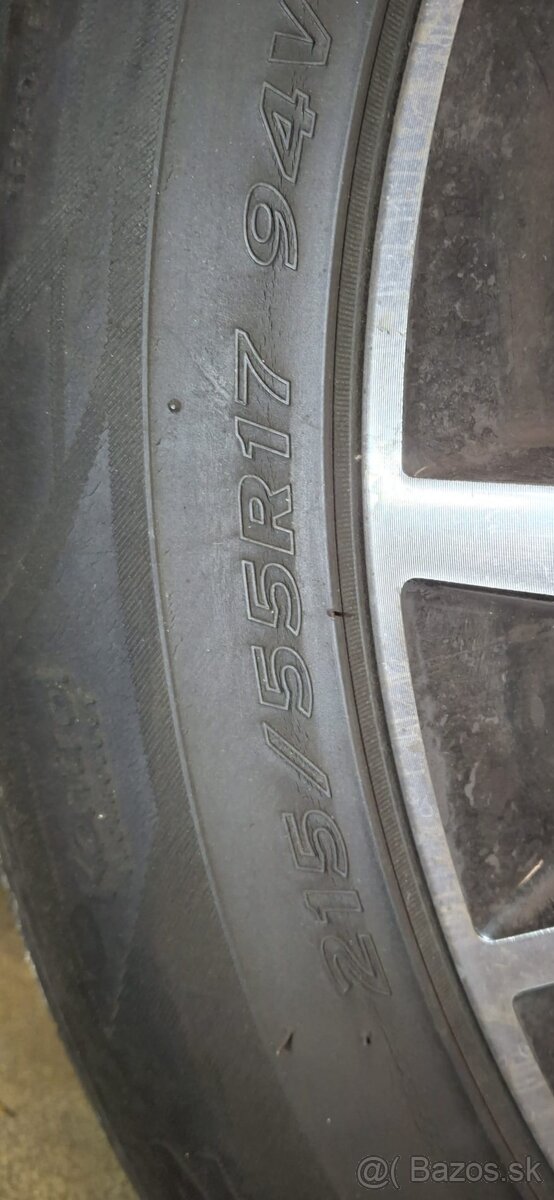 Bridgeston 215/55 r17 letne pneu - 2
