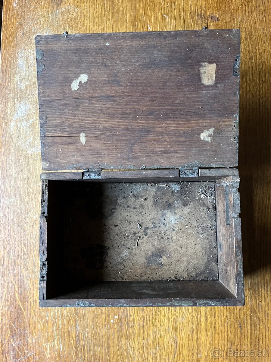 retro škatuľky - vojenská, drevená, bužírková - 2