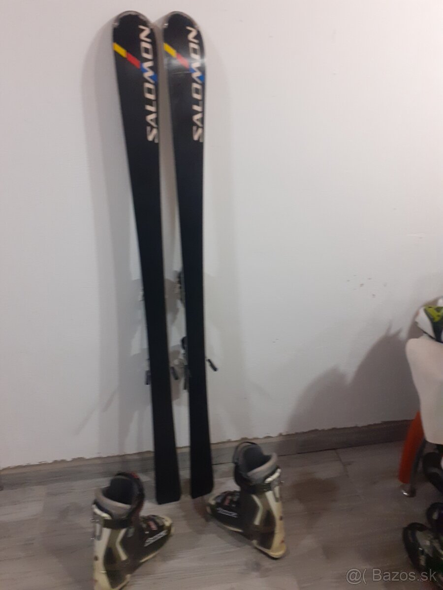 Predám lyže salomon hours - 2
