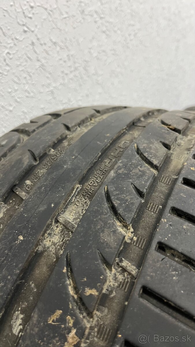 235/35 r19 letne pneumatiky - 2
