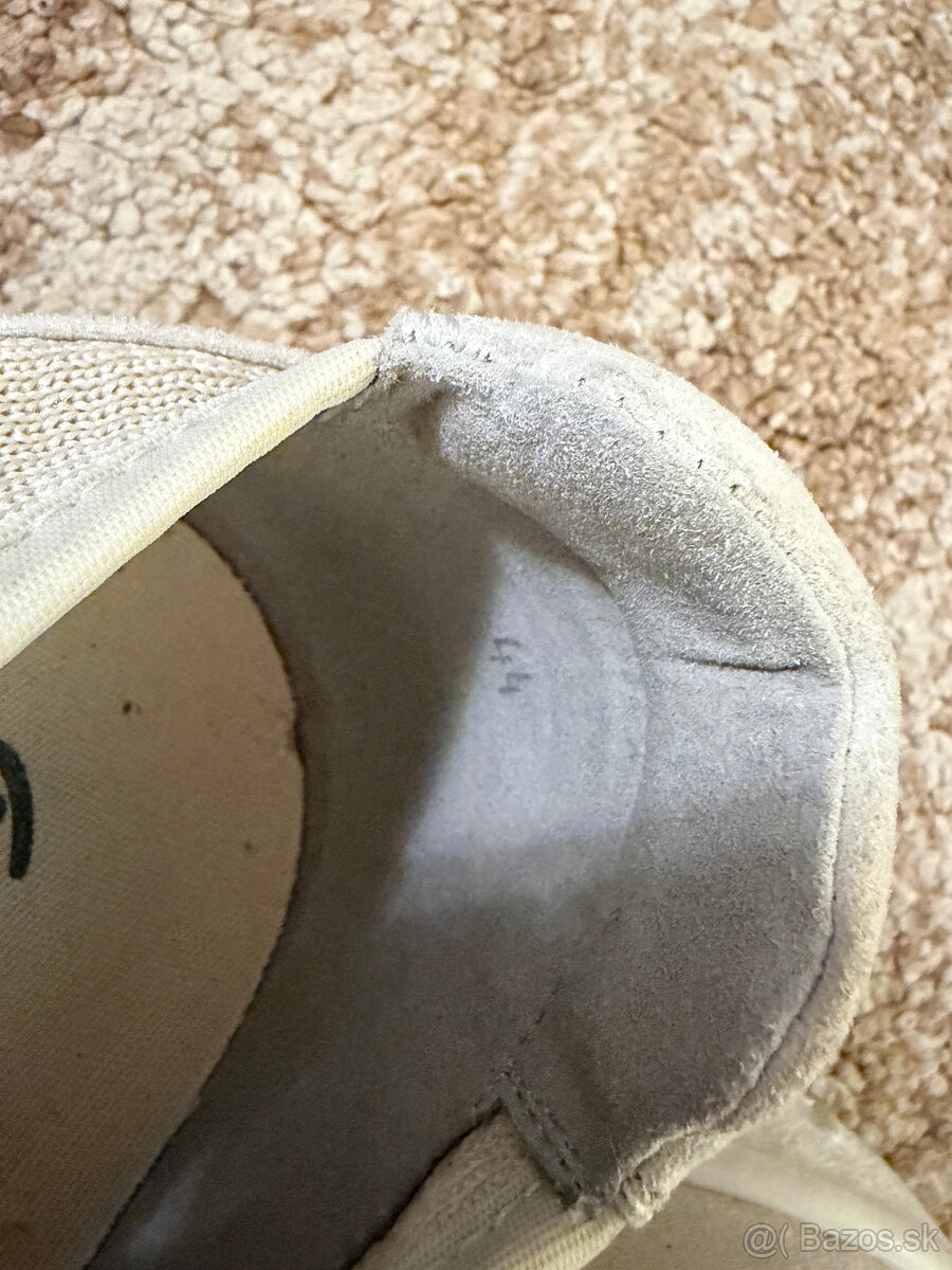 Barefoot Be Lenka - 2