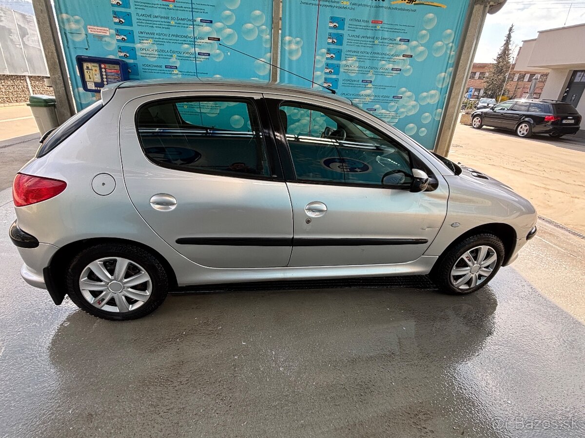 Peugeot 206 - 2