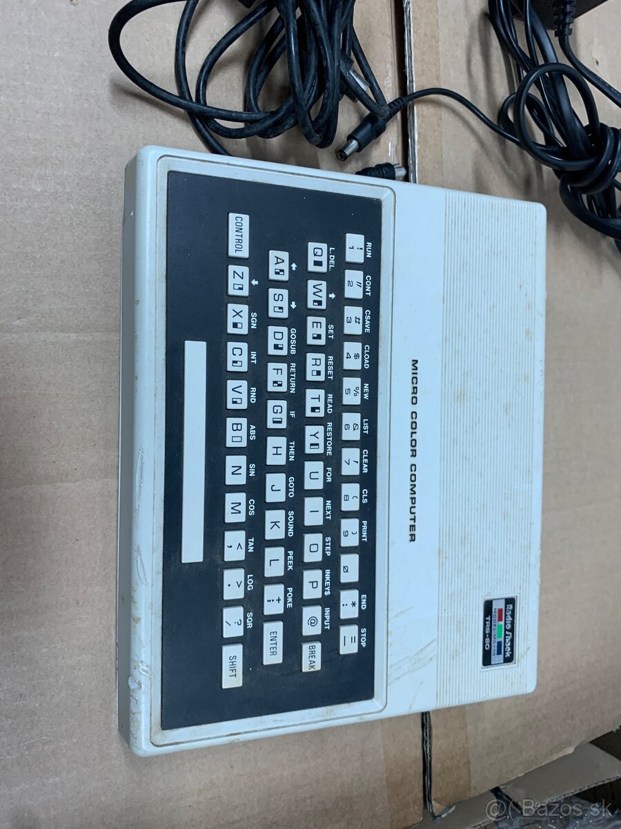 Radio Shack TRS-80 Micro Color Computer MC-10 - 2