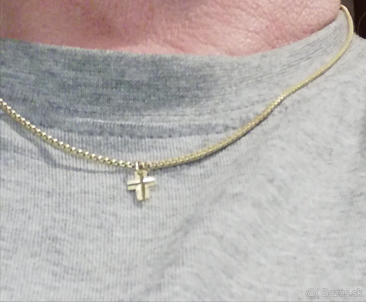 Zlatý prívesok krížik - 2