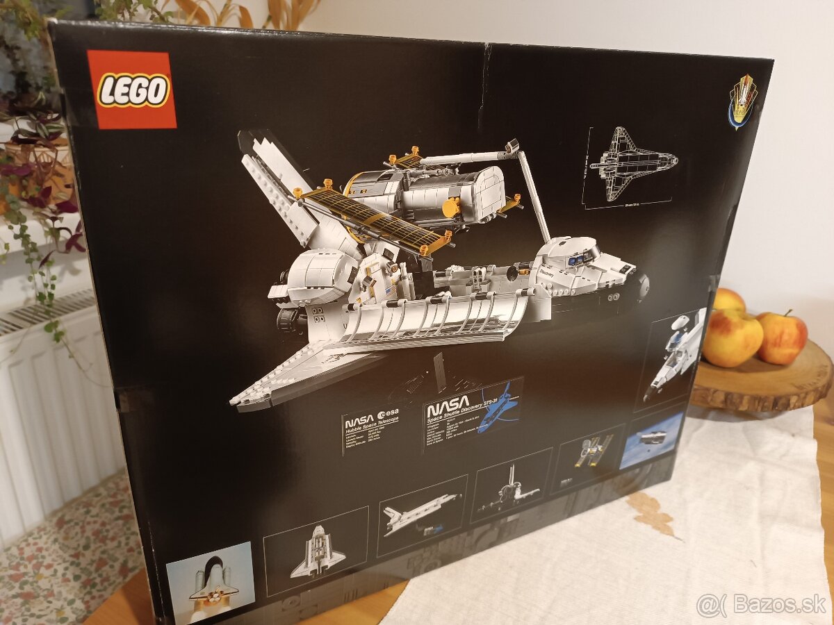 Lego nasa space shuttle discovery 10283 - 2