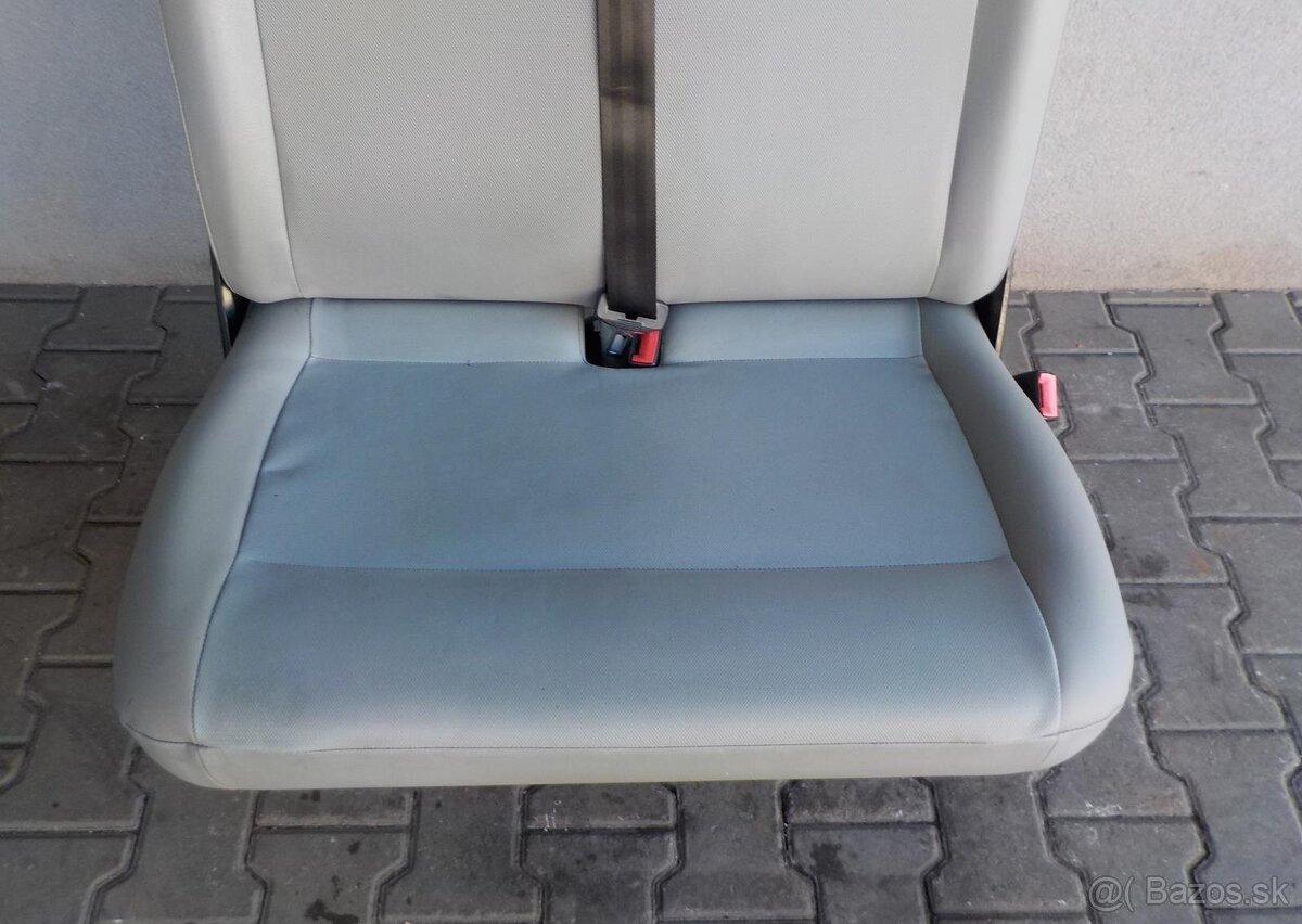 Predné sedadlo 2ka VW T5 - 2