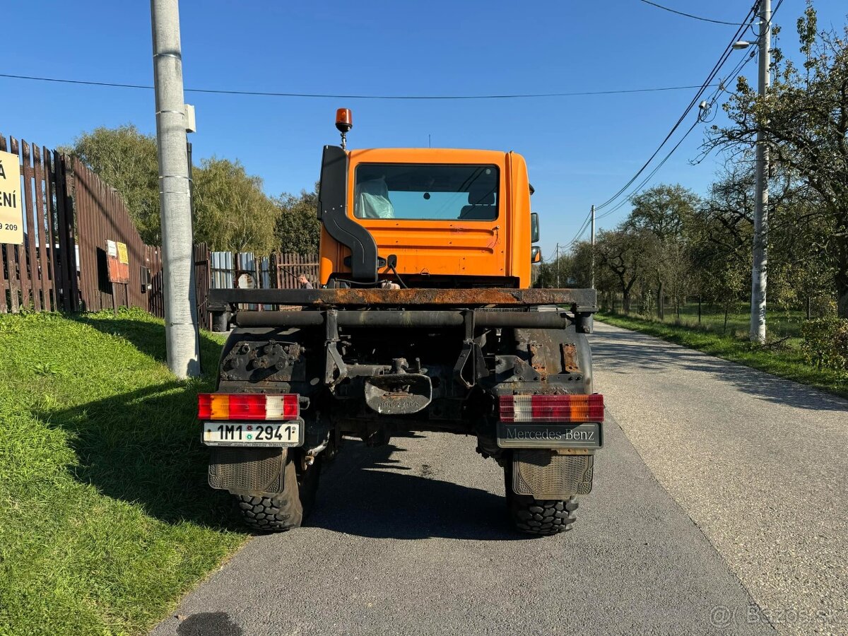 Unimog - Mercedes - 2
