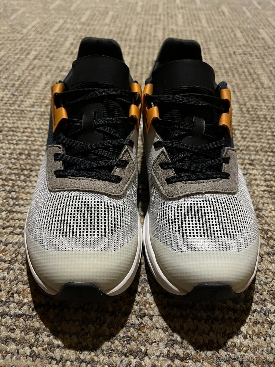 On Running, model Cloudrift, velikost 36,5 - 2