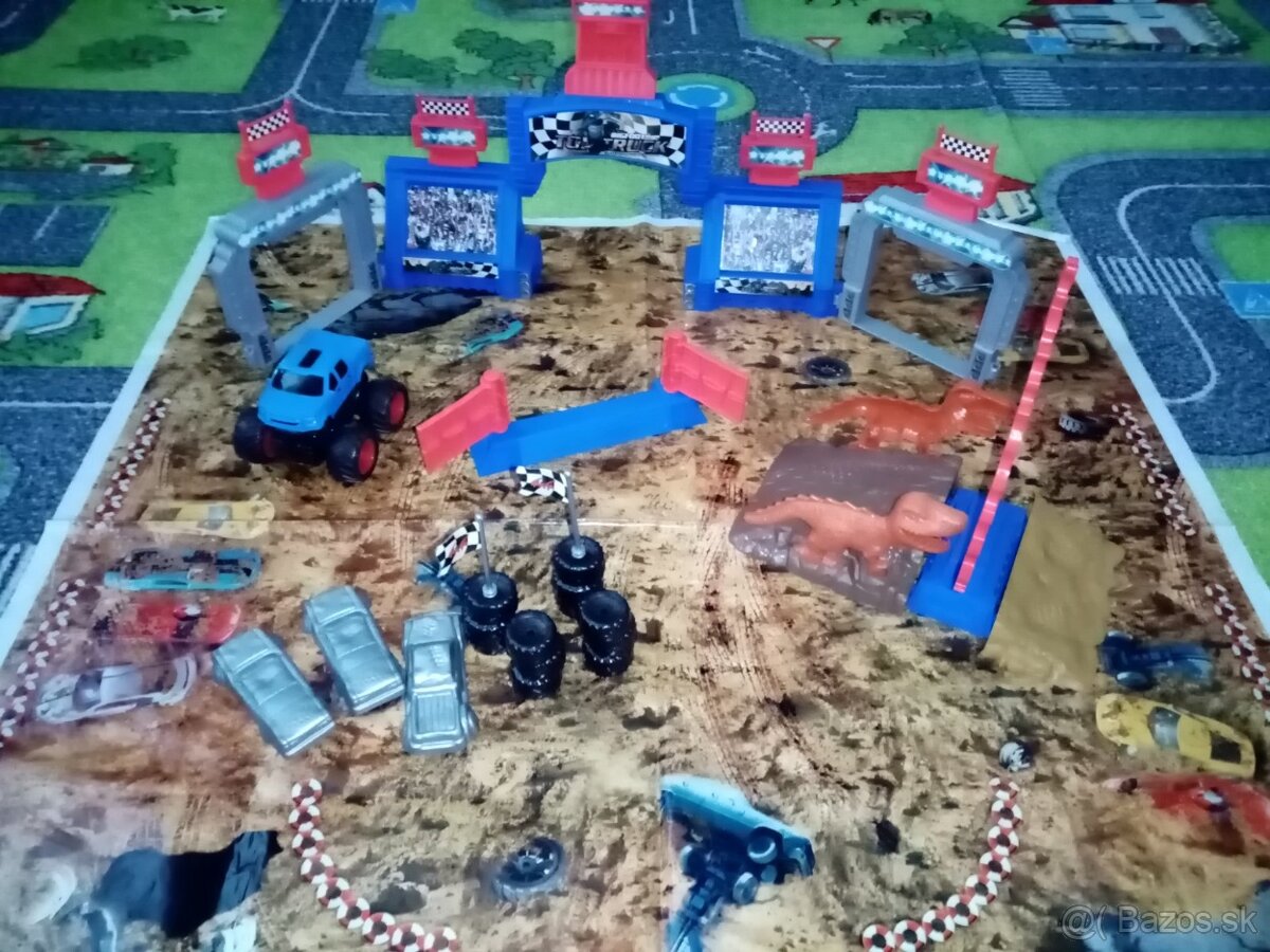 Plysaci, auta, playmobil panaci - 2