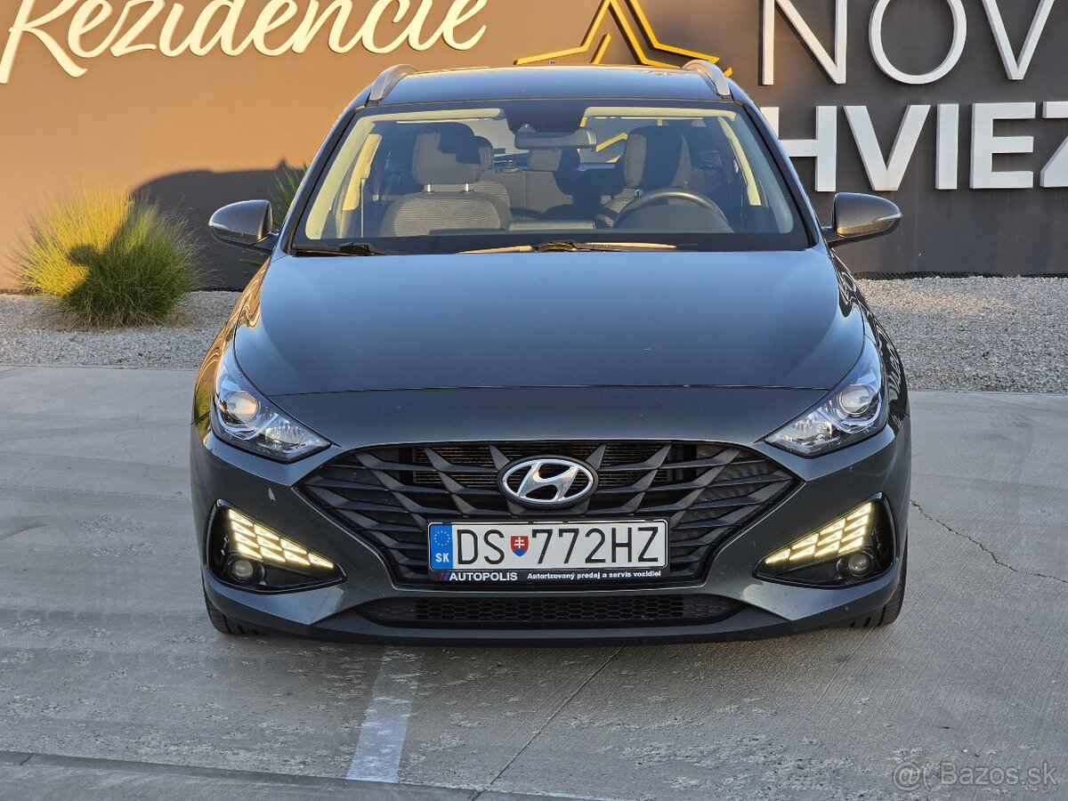 Hyundai i30 CW 1.6CRDi automat - 2