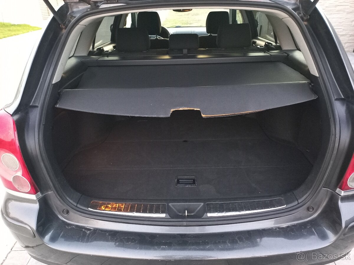 Predam Toyota Avensis combi 2.2 D4D - 2