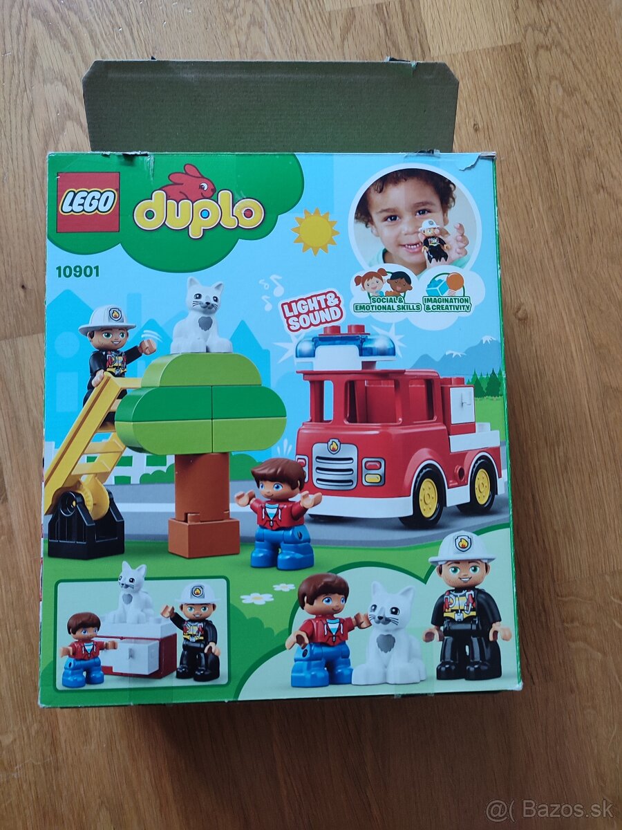 Lego Duplo 10901 Hasičské auto - 2