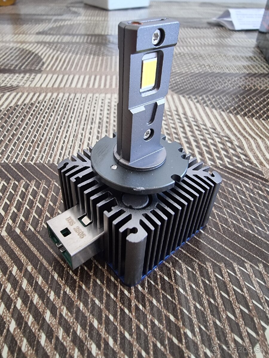 LED ziarovky D3S - 2