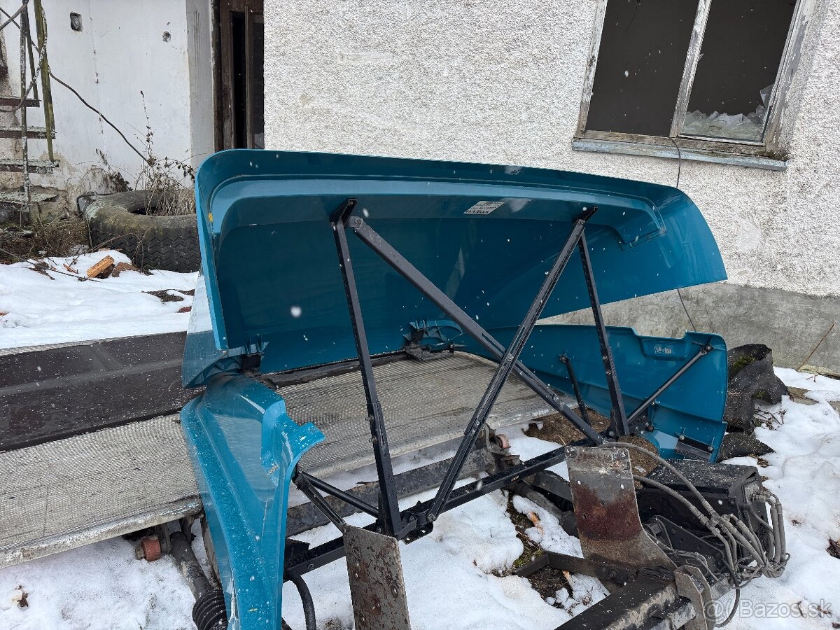 Hydraulická plošina volvo - 2