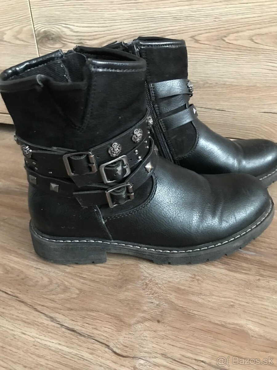 Dievčenské čižmy vel.35 - 2