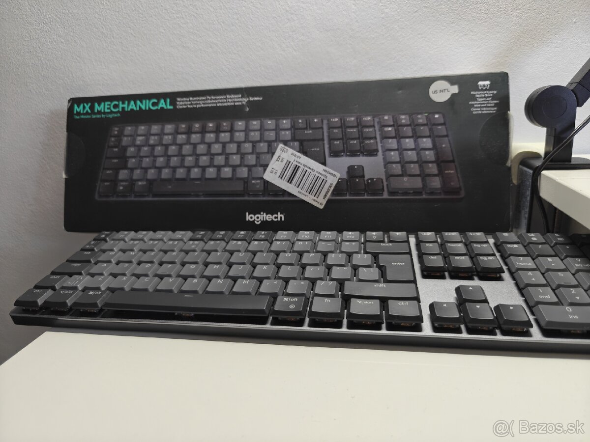 Logitech MX Mechanical - 2