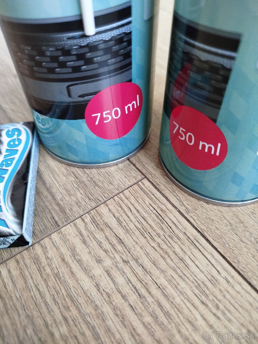 NOVY stlaceny plyn vzduch - 2