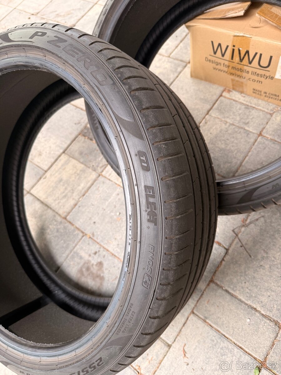 Pirelli P Zero 255/35 R21 98W - 2