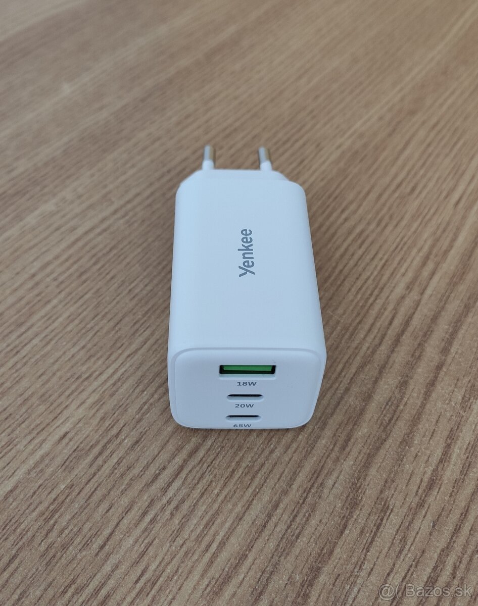 Predám nabíjačku Yenkee 65W - 2