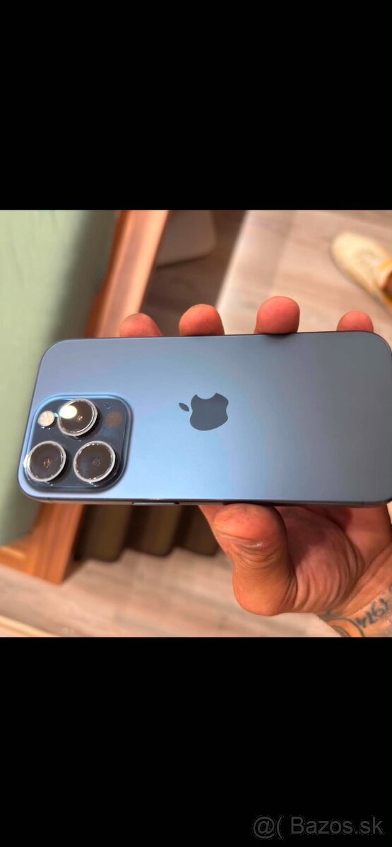 iPhone 15 Pro 128GB Blue Titanium - 2