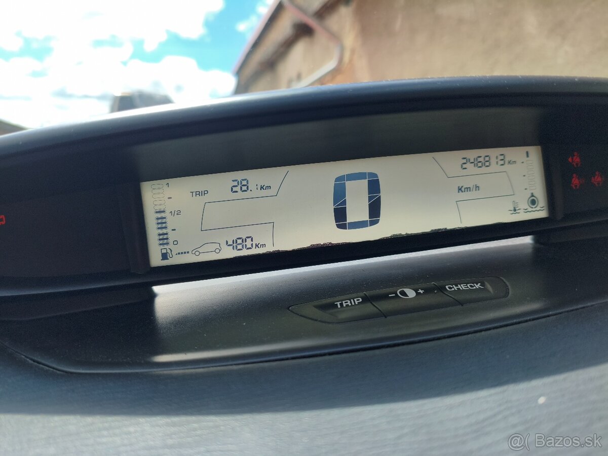 Citroen C4 - 2