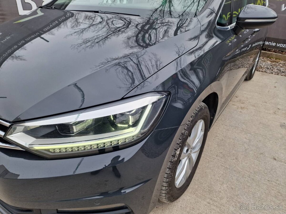 Volkswagen Touran 1.6 TDI SCR 115k Edition Comfortline DSG - 2