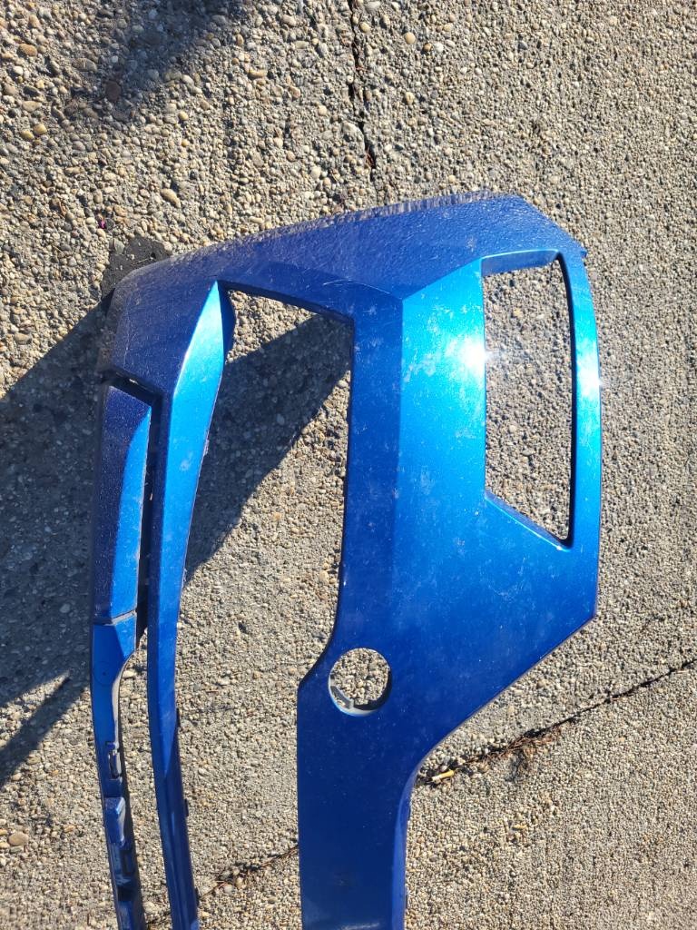 Skoda kamiq naraznik predny 658807221 - 2