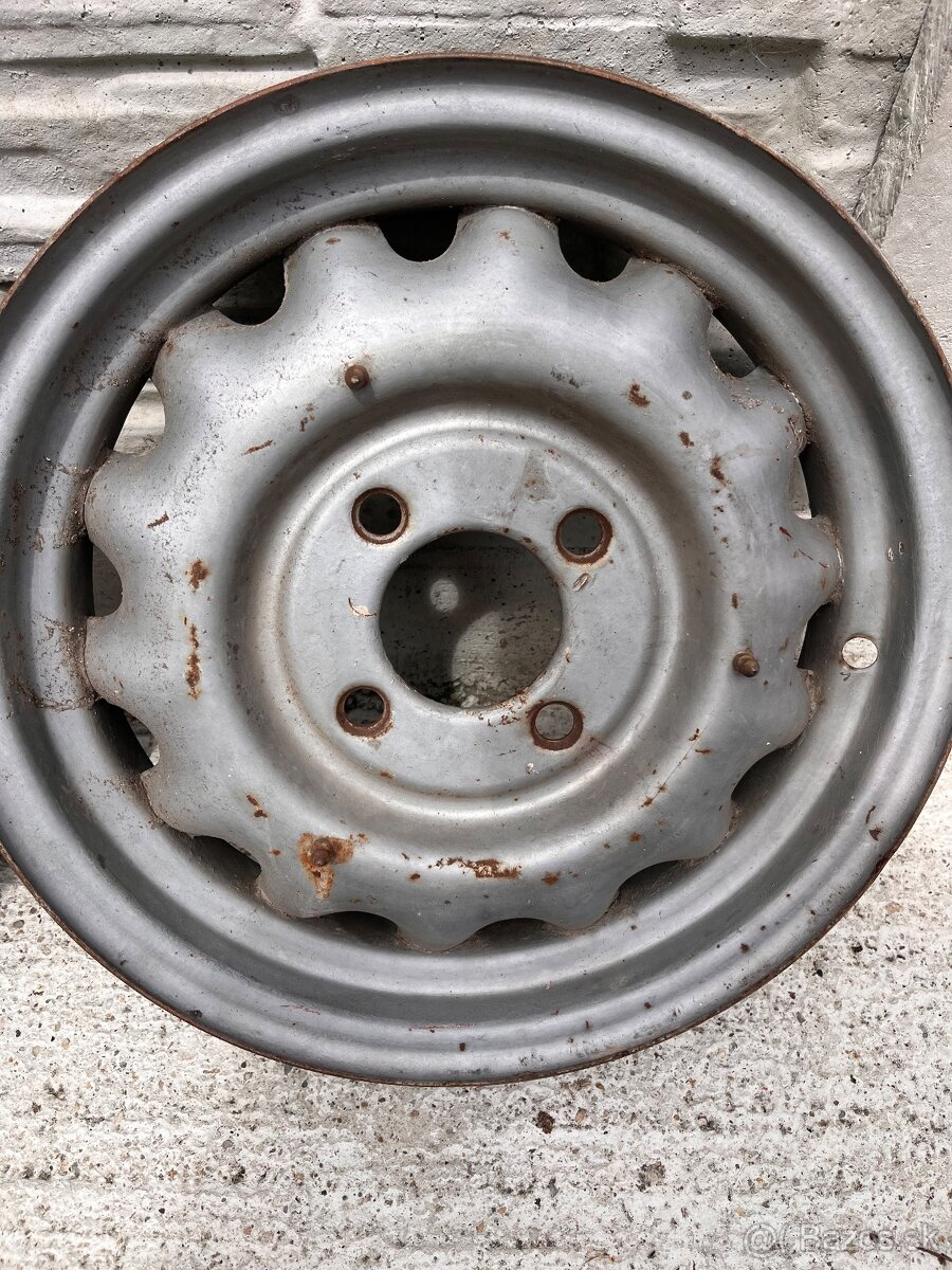 Plechové disky spartak-oktavia - 2