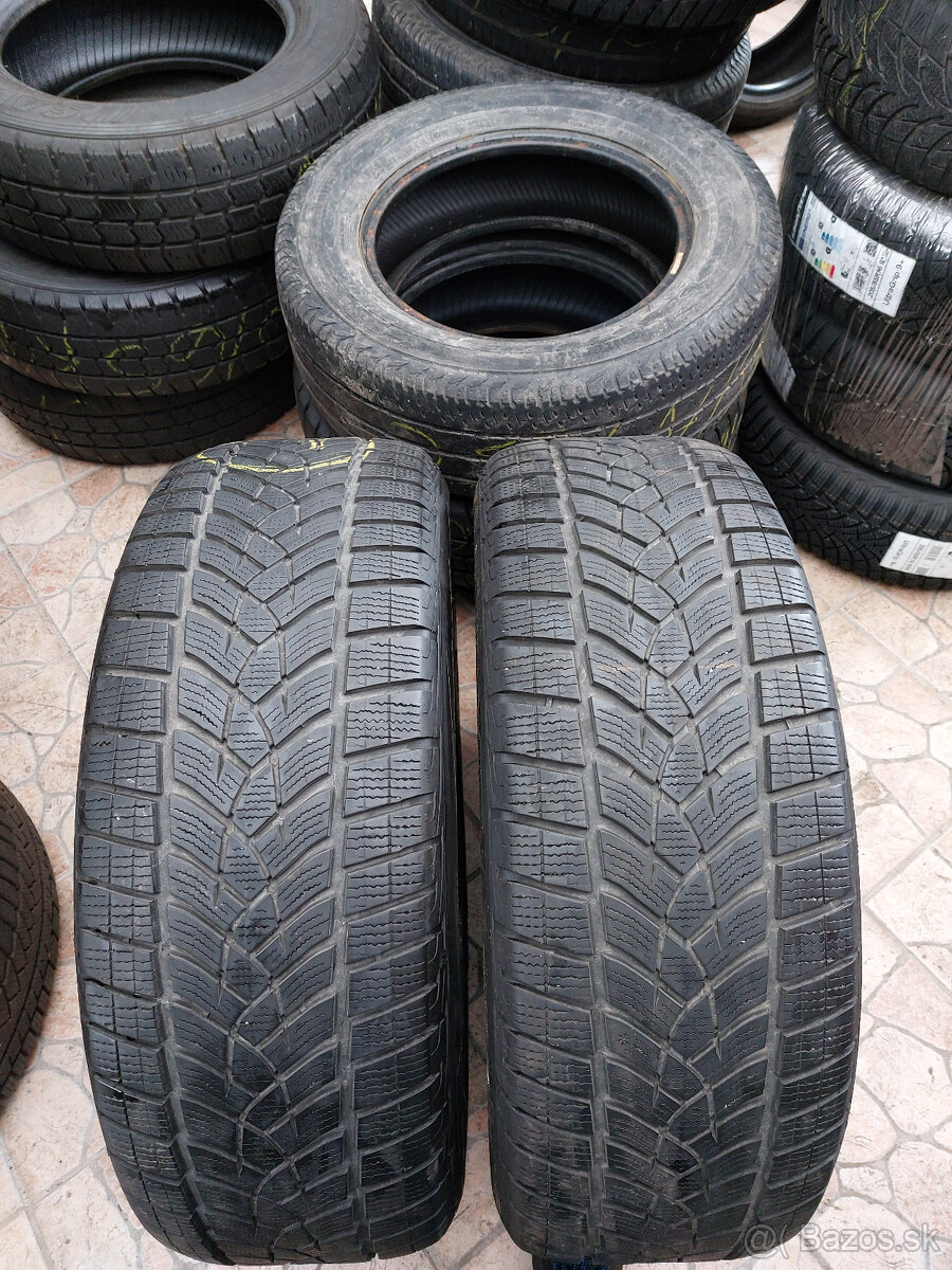 235/55 R19 Goodyear Ultragrip SUV (zimné) - 2