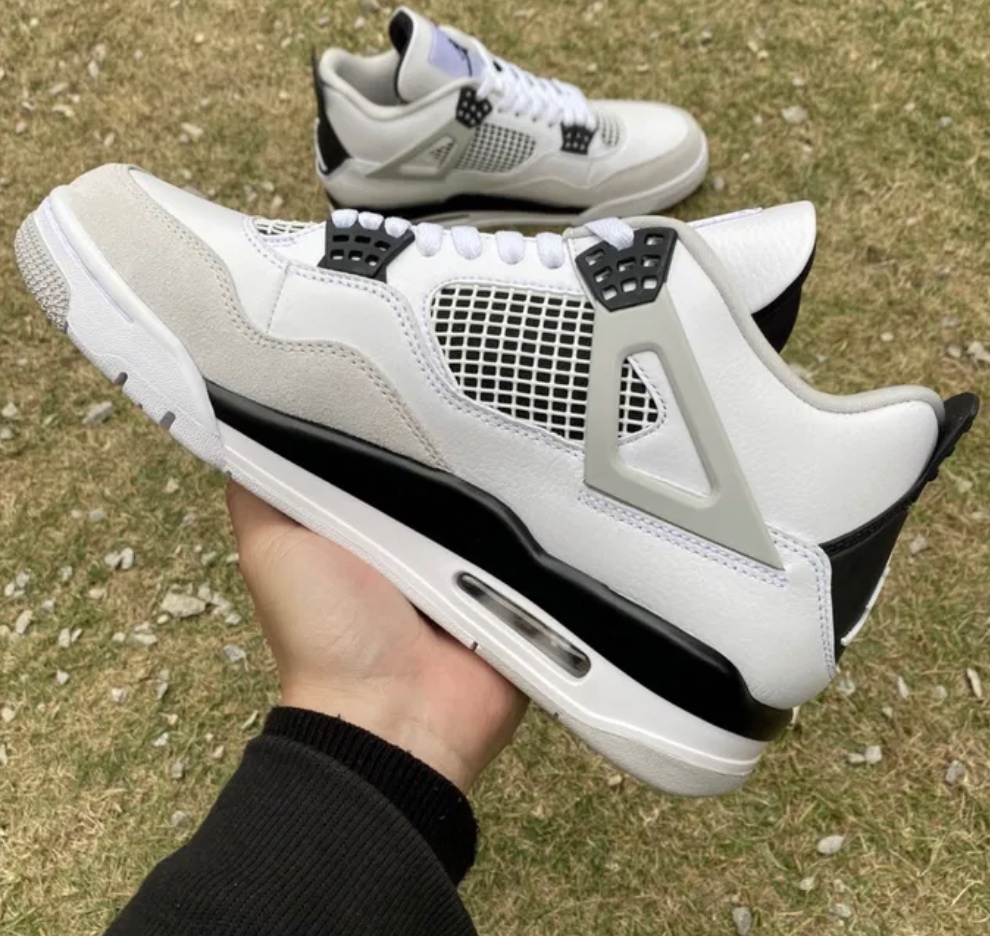 Nike Air Jordan 4 Retro Military Black - 2