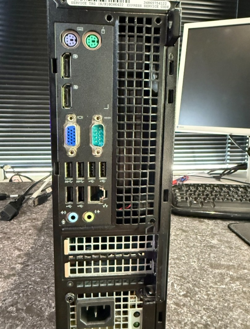 Počítač Dell OptiPlex 9020 – i5-4570 / LINUX MINT / 250G SSD - 2