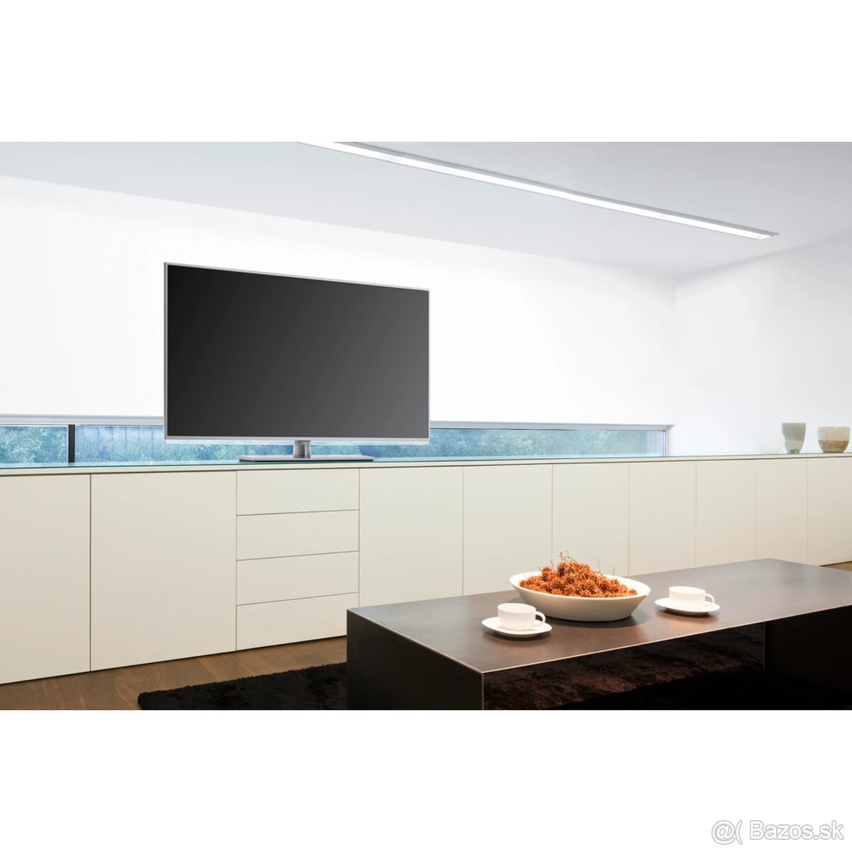 Predám Smart Viera LED TV Panasonic TX-L42E6E Full HD - 2