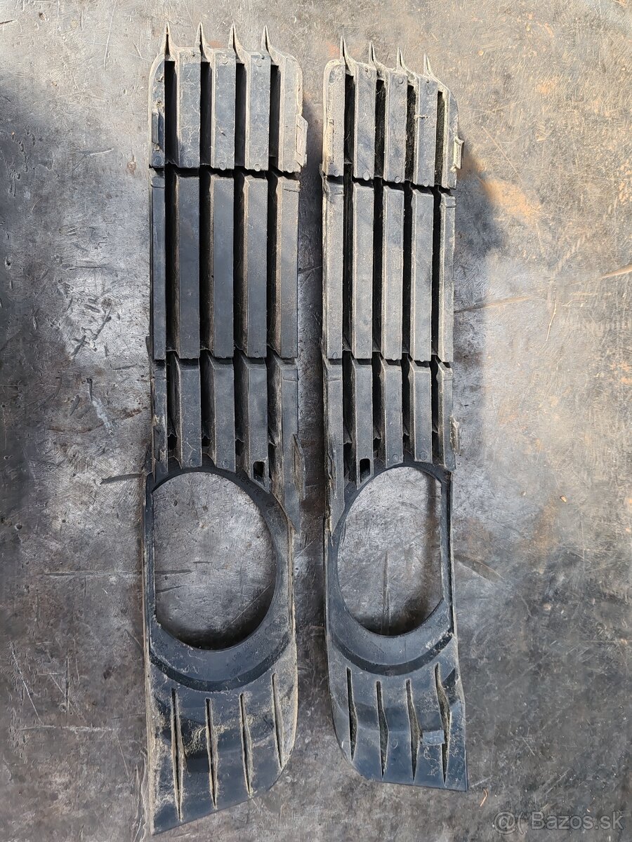 Mriežky predného nárazníka Audi A8 D3 4E - 2