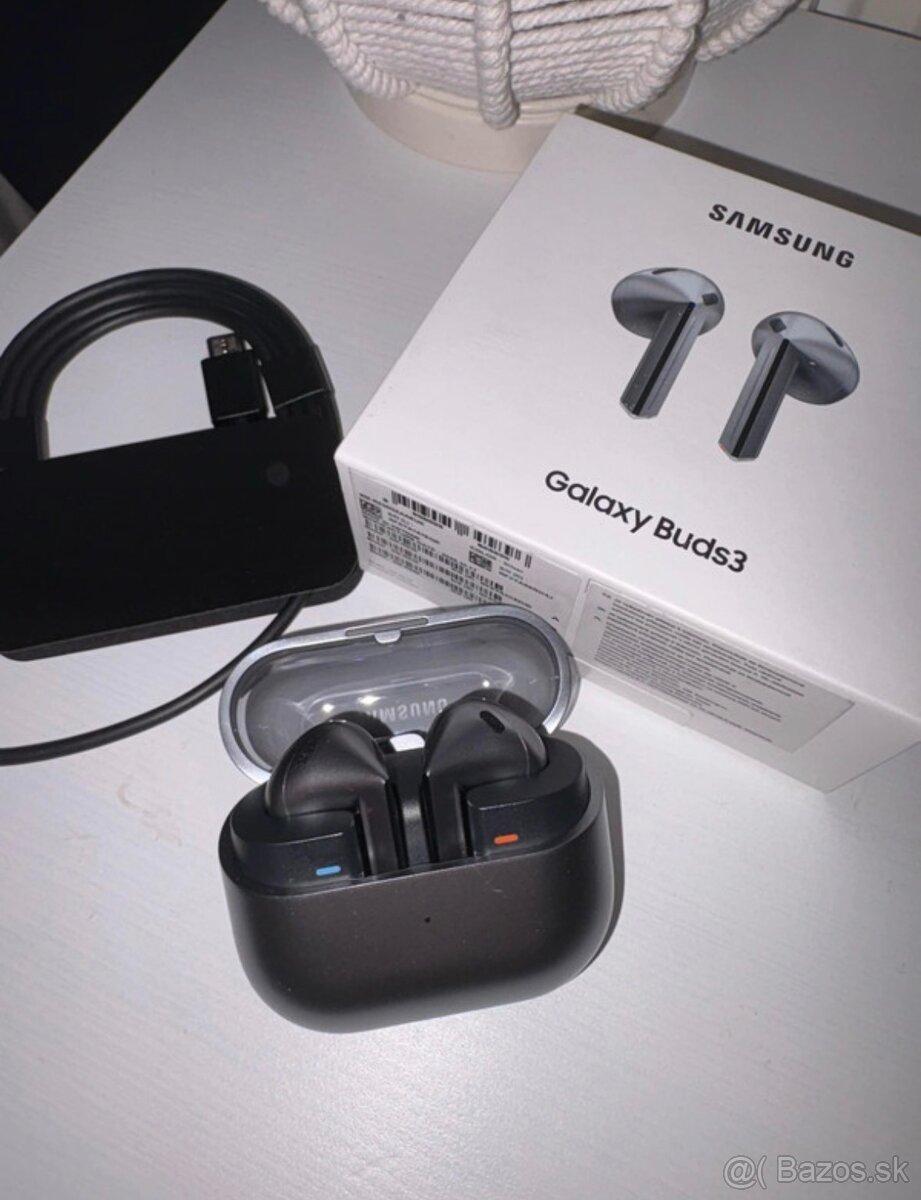 Bezdrôtové Samsung Galaxy Buds3 slúchadla - 2