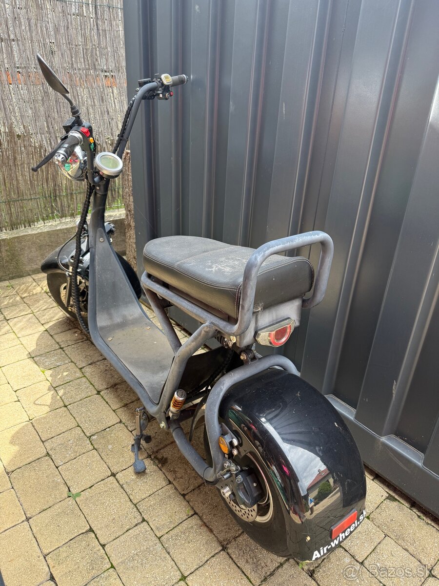 Elektricka harley kolobezka - 2