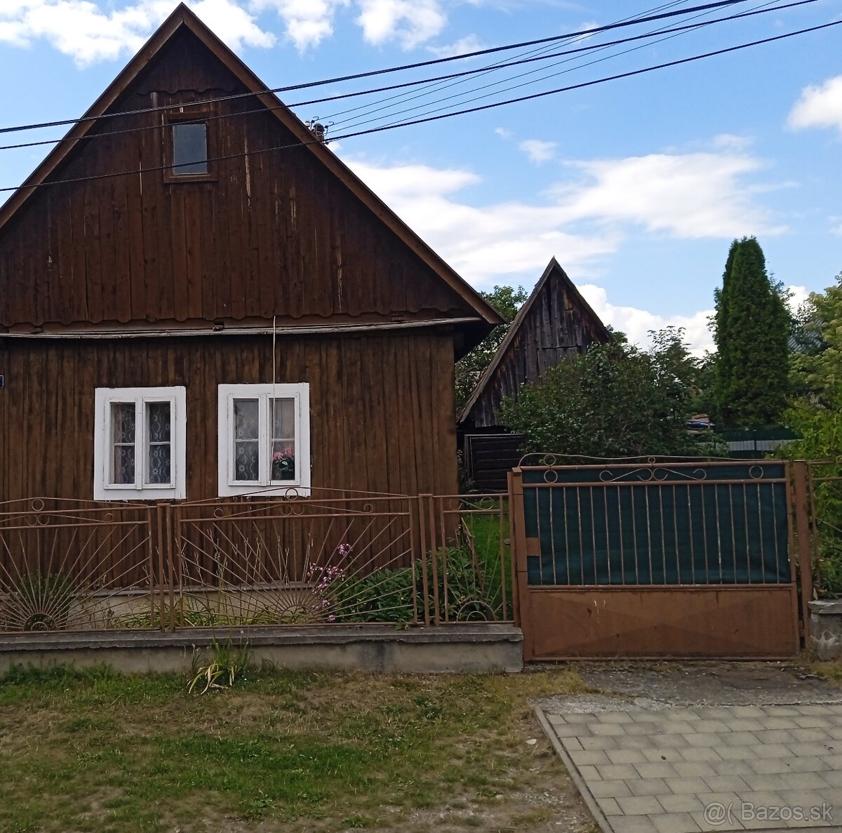 Tradičná drevenica v obci Pribylina - 2