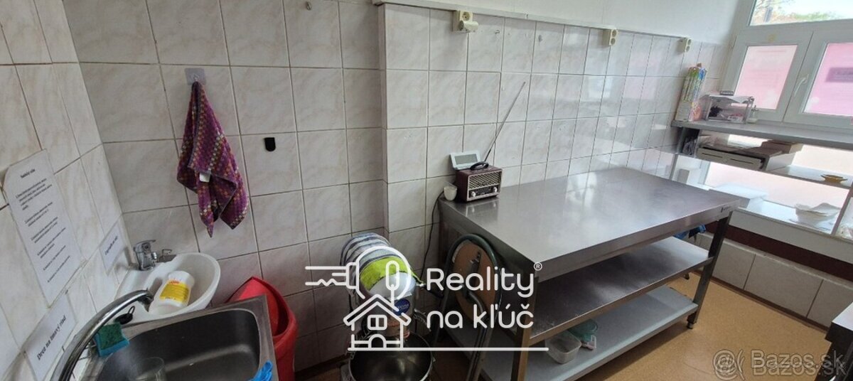 Na prenájom obchodný priestor - bufet na Ul. M.R. Štefánika - 2