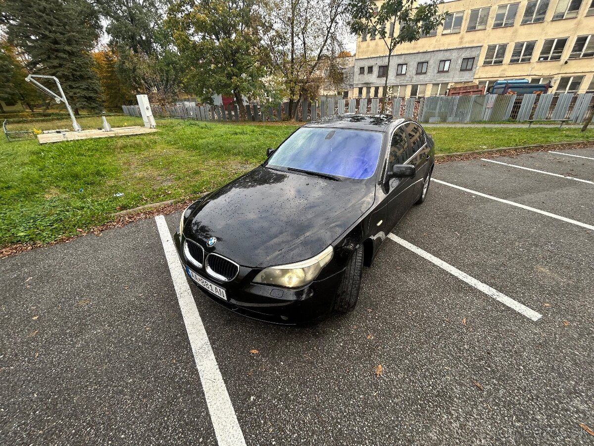 BMW e60 520i 2004 - 2