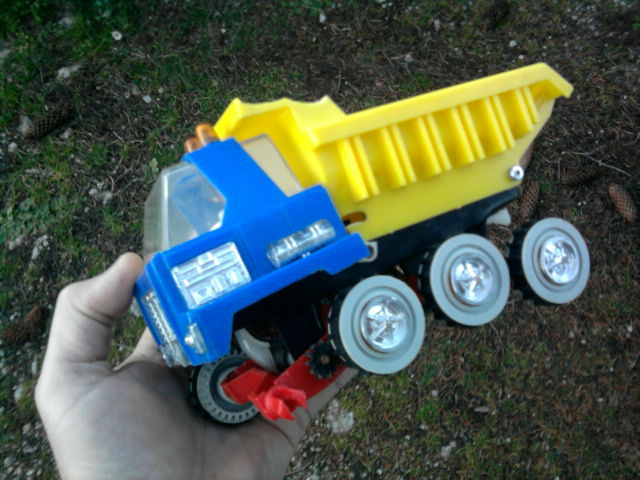 Stará Retro HRAČKA na batérie (ČSSR-ČSFR) - 2