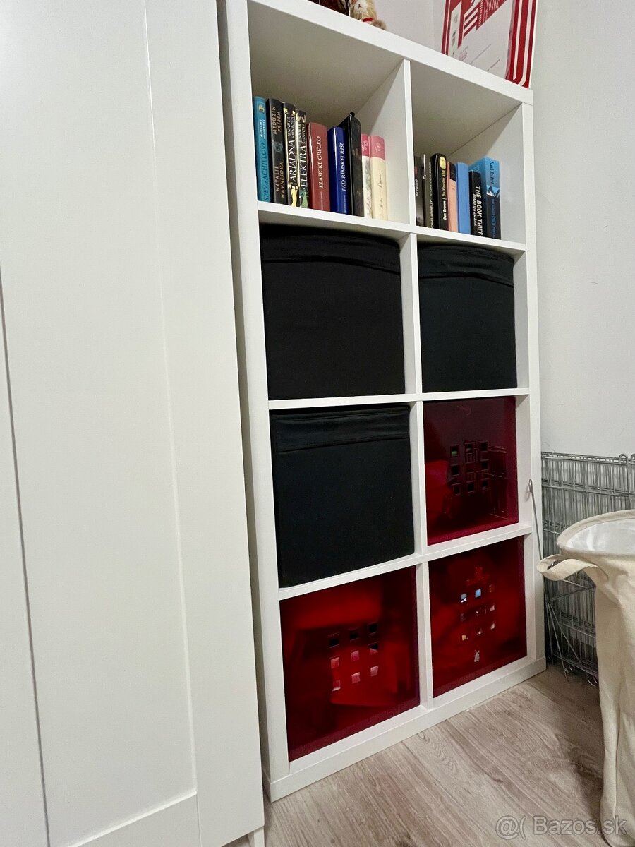 Predám skriňu a policu Ikea - 2