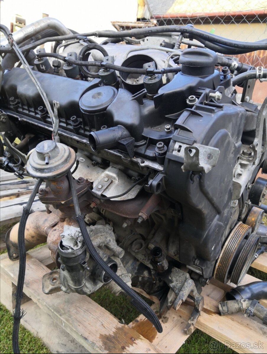 Rozpredám motor RHW 2,0 HDI - 2