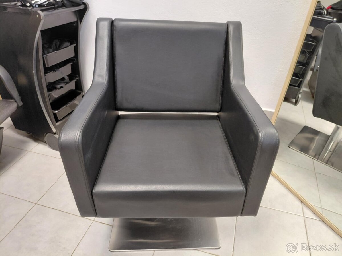 Kadernícke kreslo - 2