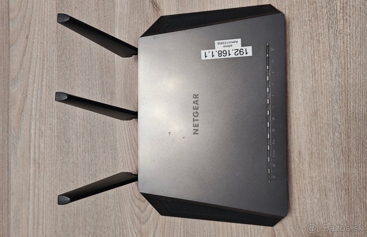 Wifi router Netgear R7000 - 2
