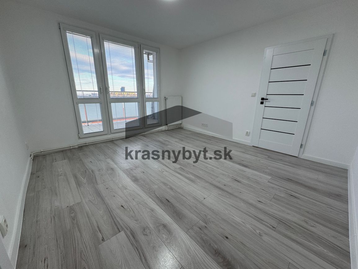 KRÁSNY 3,5 IZB. BYT V TOP LOKALITE - 2