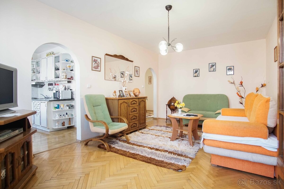 Veľký 3-izbový byt s 2 balkónmi na ul. Nábrežná, Nové Zámky - 2