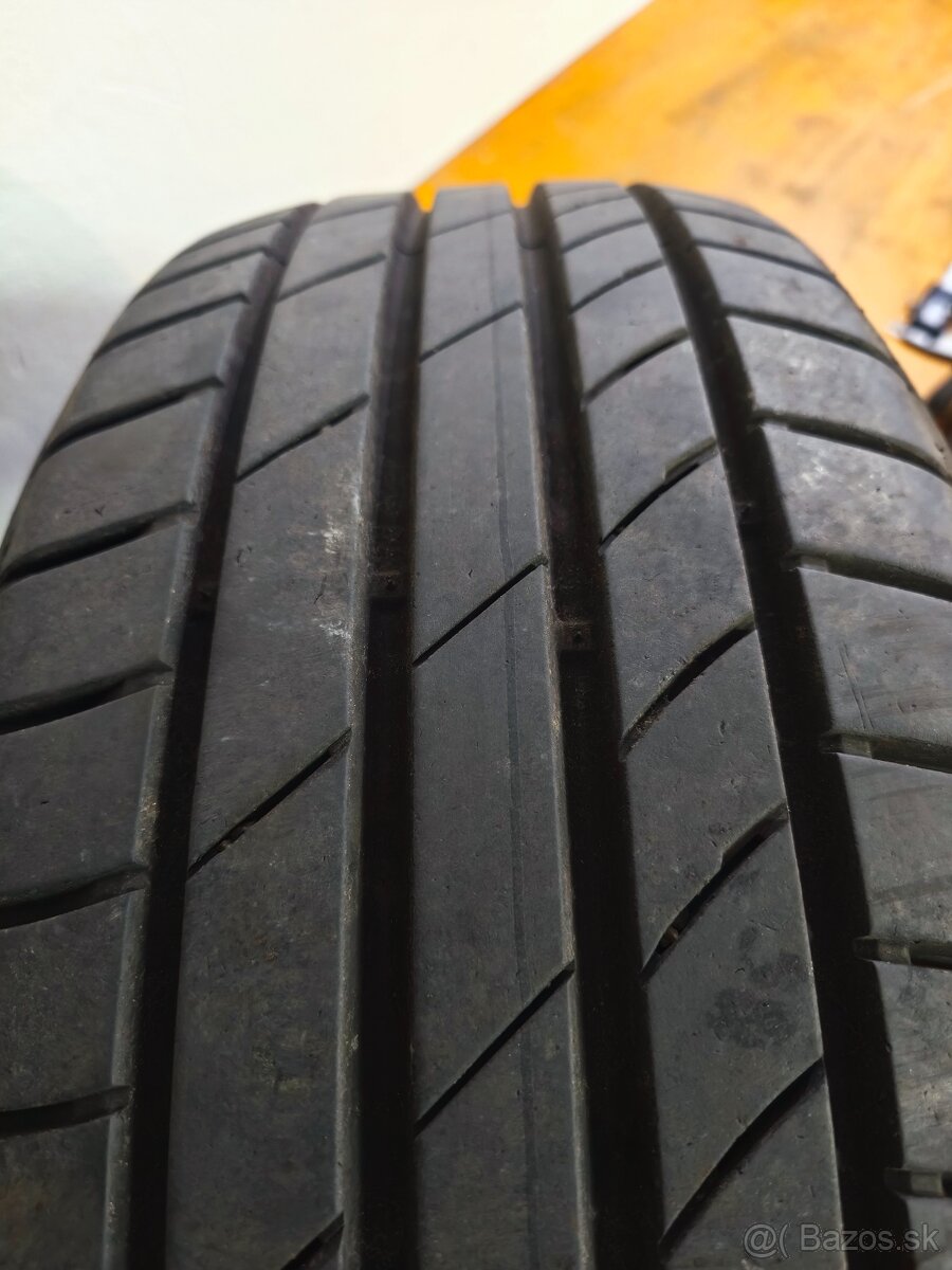 Letné pneumatiky Kumho ecsta PS71 205/60 92V r16 DOT 2722 - 2