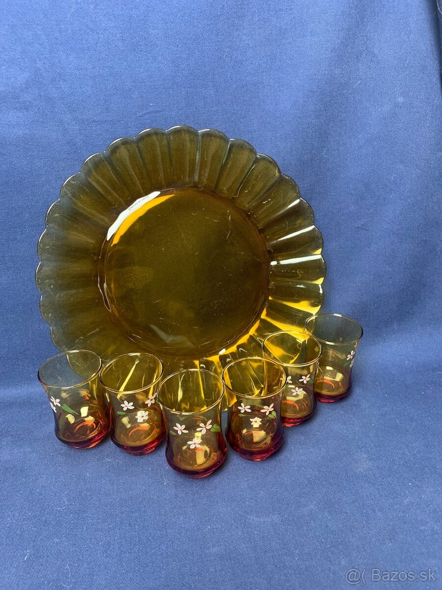 Sklenená sada pohare a tanier - 2